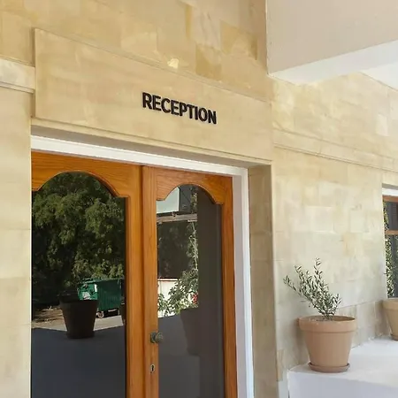 Hotel Coralli Kokkini Hani